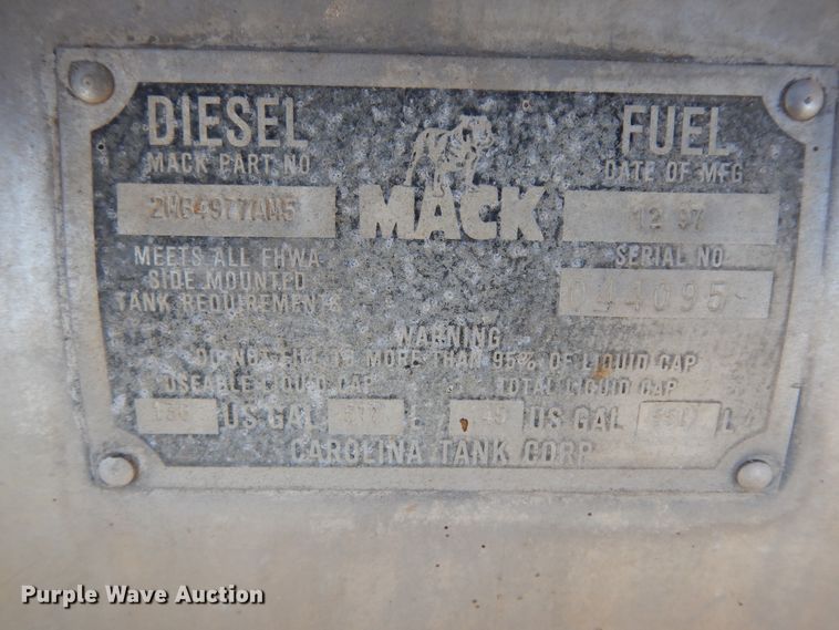 image for item DJ7456 1998 Mack CH613  feed delivery truck