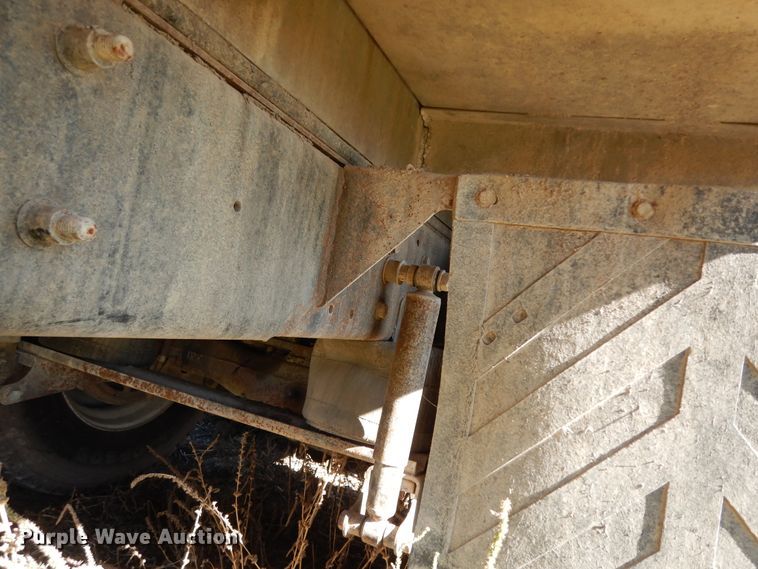 image for item DJ7456 1998 Mack CH613  feed delivery truck