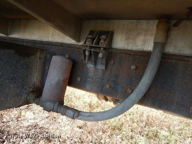 image for item DJ7456 1998 Mack CH613  feed delivery truck