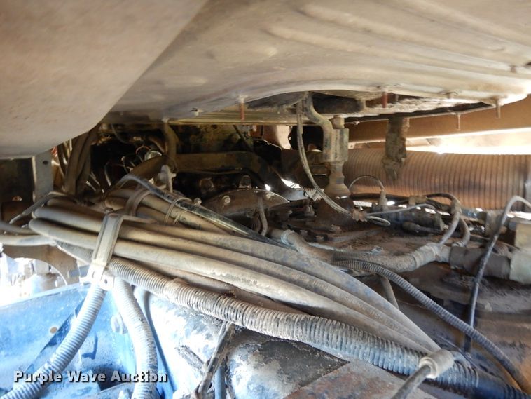 image for item DJ7456 1998 Mack CH613  feed delivery truck