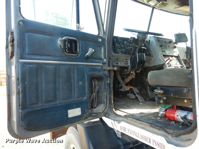 image for item DJ7456 1998 Mack CH613  feed delivery truck