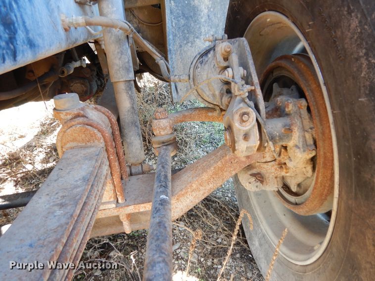 image for item DJ7456 1998 Mack CH613  feed delivery truck