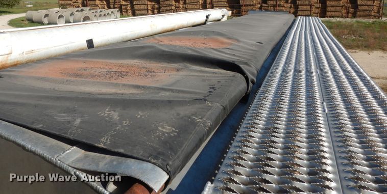 image for item DJ7456 1998 Mack CH613  feed delivery truck