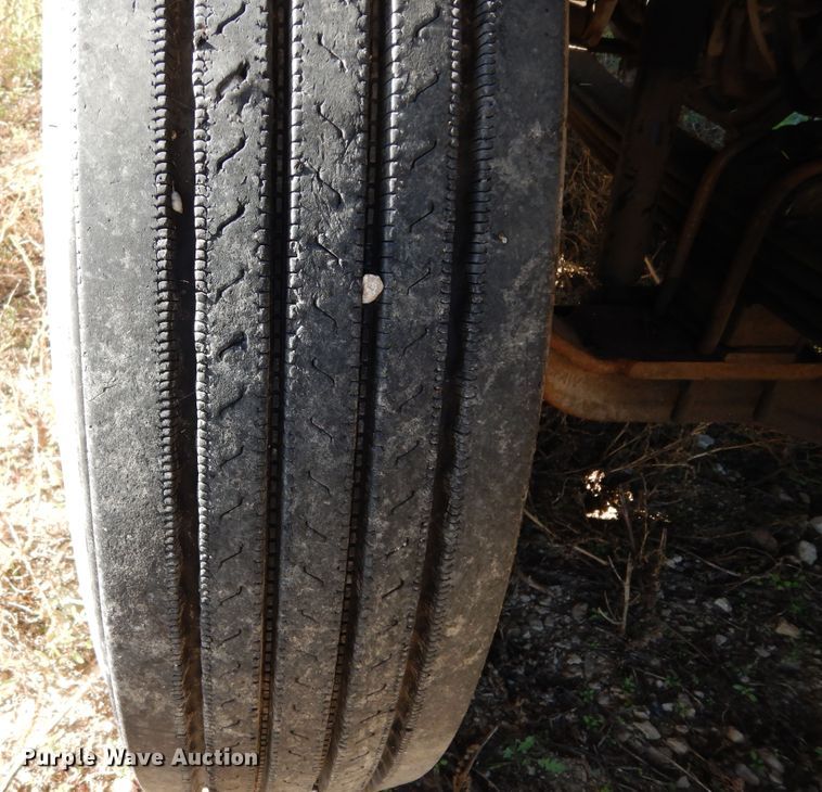 image for item DJ7456 1998 Mack CH613  feed delivery truck