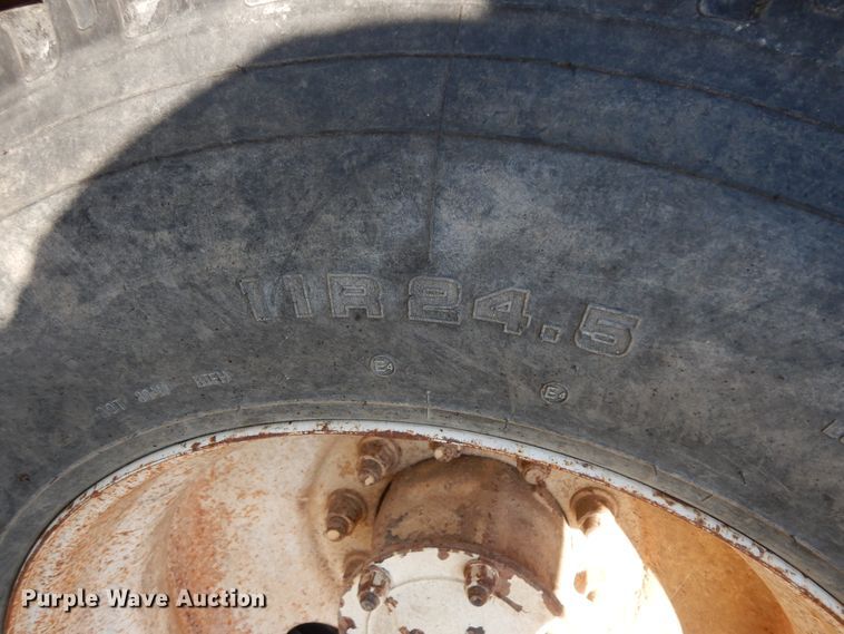 image for item DJ7456 1998 Mack CH613  feed delivery truck