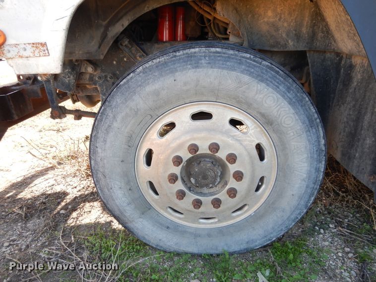 image for item DJ7456 1998 Mack CH613  feed delivery truck