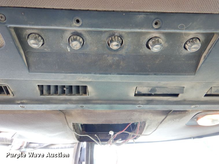 image for item DK1247 1980 John Deere 8640  4WD tractor