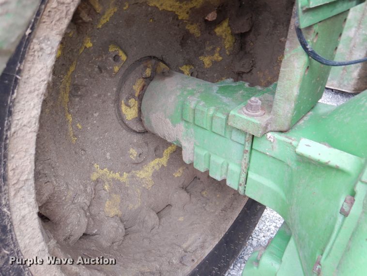 image for item DK1247 1980 John Deere 8640  4WD tractor