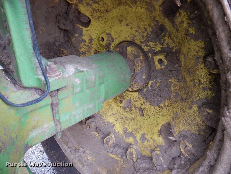 image for item DK1247 1980 John Deere 8640  4WD tractor