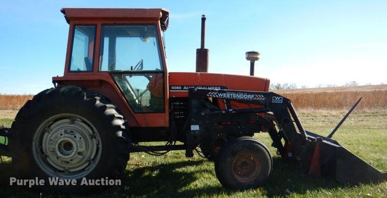 image for item DK1382 1982 Allis Chalmers 6080  tractor