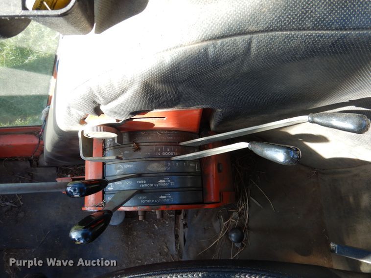 image for item DK1382 1982 Allis Chalmers 6080  tractor