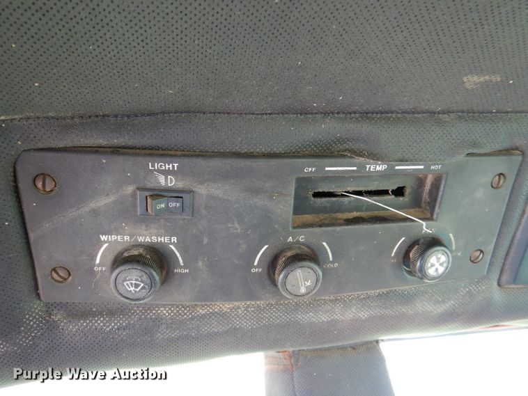 image for item DK1382 1982 Allis Chalmers 6080  tractor