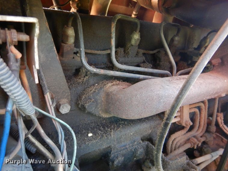 image for item DK1382 1982 Allis Chalmers 6080  tractor