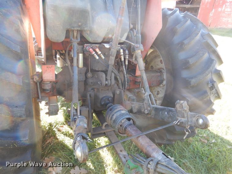 image for item DK1382 1982 Allis Chalmers 6080  tractor