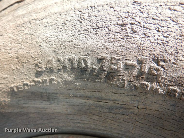 image for item DK1382 1982 Allis Chalmers 6080  tractor