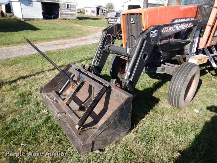 image for item DK1382 1982 Allis Chalmers 6080  tractor