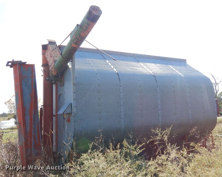 image for item DK3113 Behlen HL  grain dryer