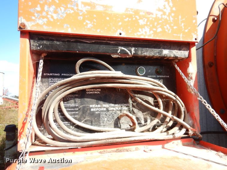 image for item DK3113 Behlen HL  grain dryer