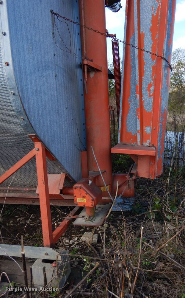 image for item DK3113 Behlen HL  grain dryer