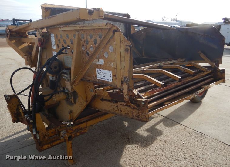 image for item DK3272 HayBuster 256  bale processor