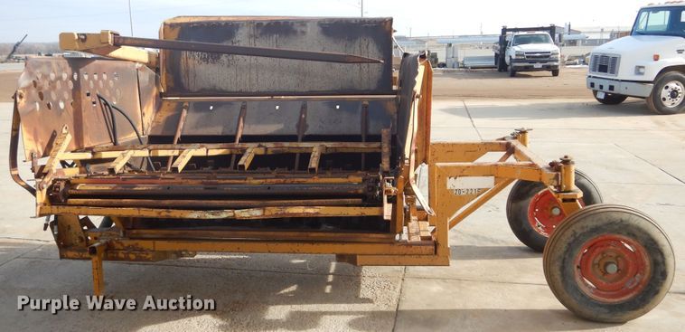 image for item DK3272 HayBuster 256  bale processor