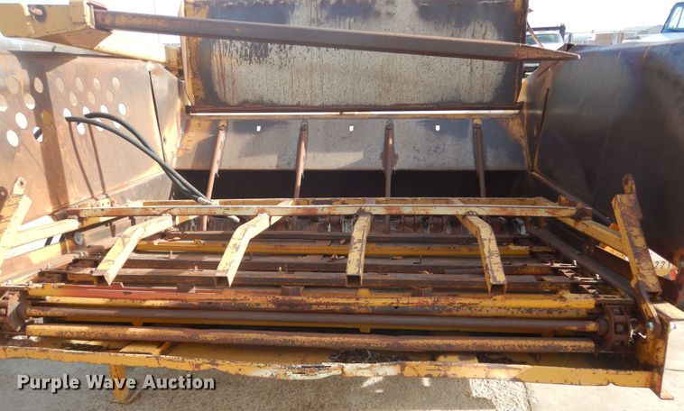 image for item DK3272 HayBuster 256  bale processor