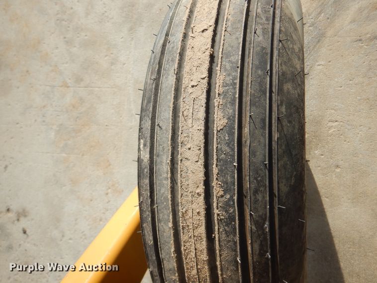 image for item DK3272 HayBuster 256  bale processor