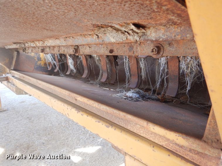 image for item DK3272 HayBuster 256  bale processor