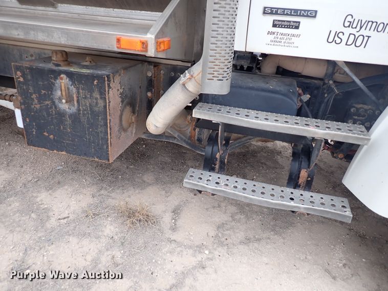 image for item DL6133 2006 Sterling LT9500  feed delivery truck