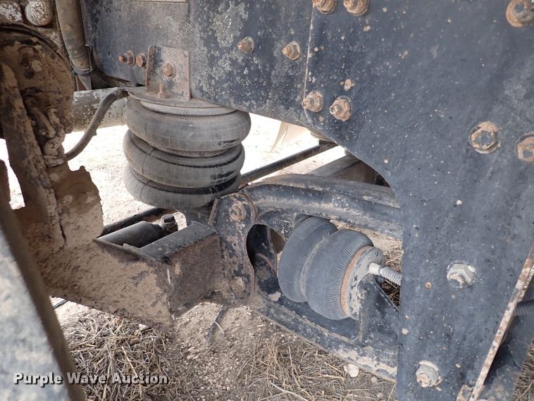 image for item DL6133 2006 Sterling LT9500  feed delivery truck