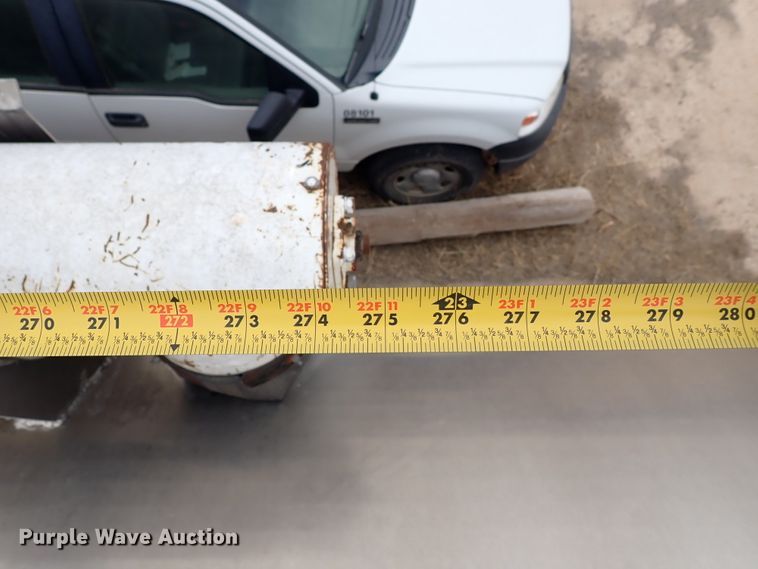 image for item DL6133 2006 Sterling LT9500  feed delivery truck