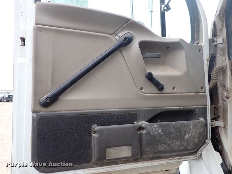 image for item DL6133 2006 Sterling LT9500  feed delivery truck