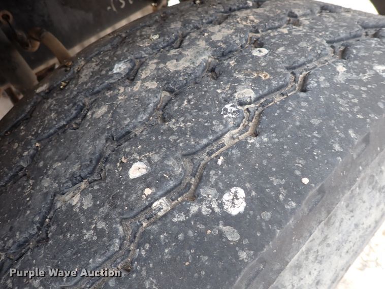 image for item DL6133 2006 Sterling LT9500  feed delivery truck