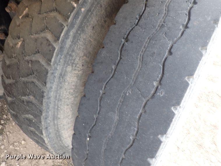 image for item DL6133 2006 Sterling LT9500  feed delivery truck