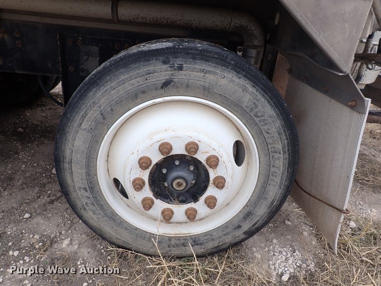 image for item DL6133 2006 Sterling LT9500  feed delivery truck