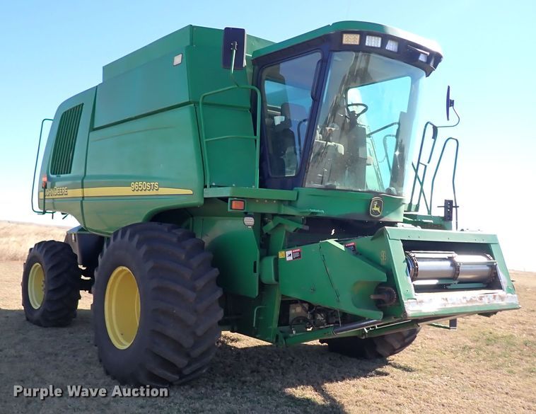 image for item DL6174 2002 John Deere 9650STS  combine