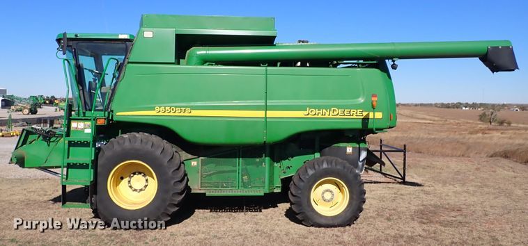 image for item DL6174 2002 John Deere 9650STS  combine