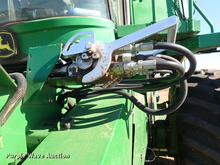 image for item DL6174 2002 John Deere 9650STS  combine