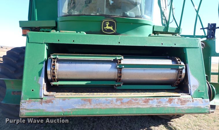 image for item DL6174 2002 John Deere 9650STS  combine