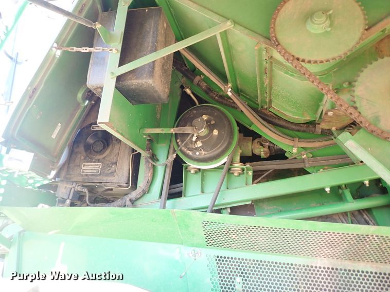 image for item DL6174 2002 John Deere 9650STS  combine