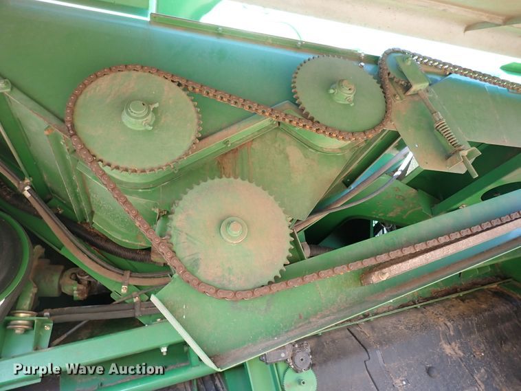 image for item DL6174 2002 John Deere 9650STS  combine