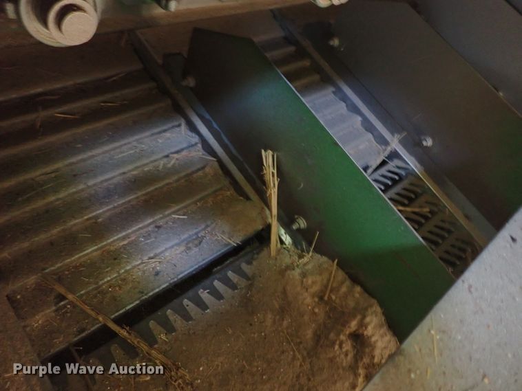 image for item DL6174 2002 John Deere 9650STS  combine