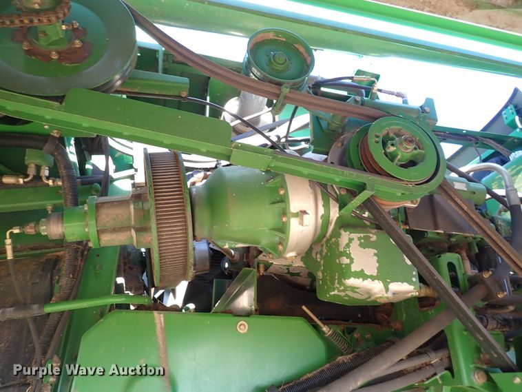 image for item DL6174 2002 John Deere 9650STS  combine