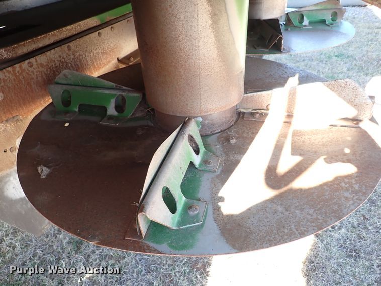 image for item DL6174 2002 John Deere 9650STS  combine