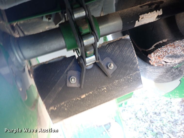 image for item DL6174 2002 John Deere 9650STS  combine