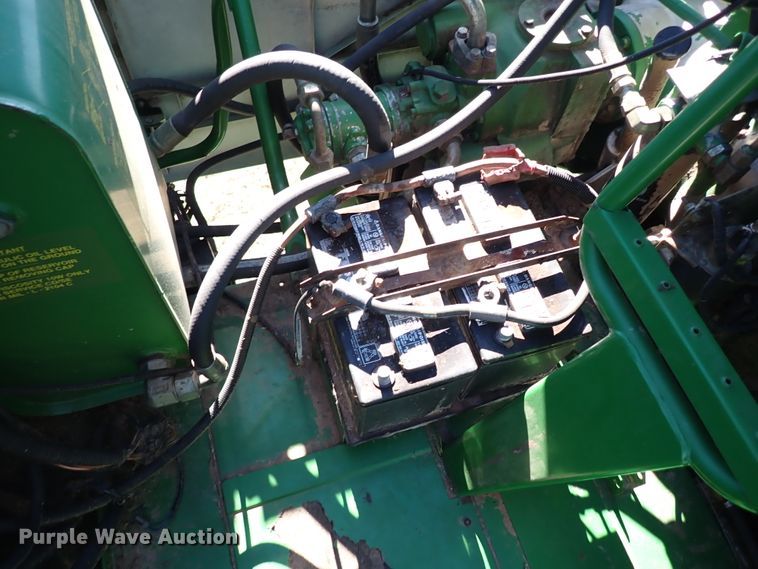 image for item DL6174 2002 John Deere 9650STS  combine