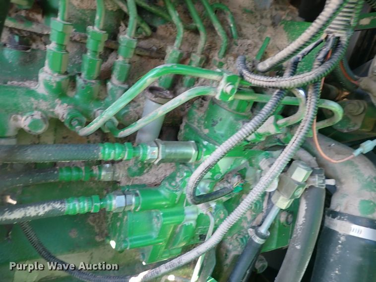 image for item DL6174 2002 John Deere 9650STS  combine