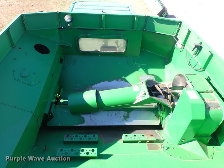 image for item DL6174 2002 John Deere 9650STS  combine