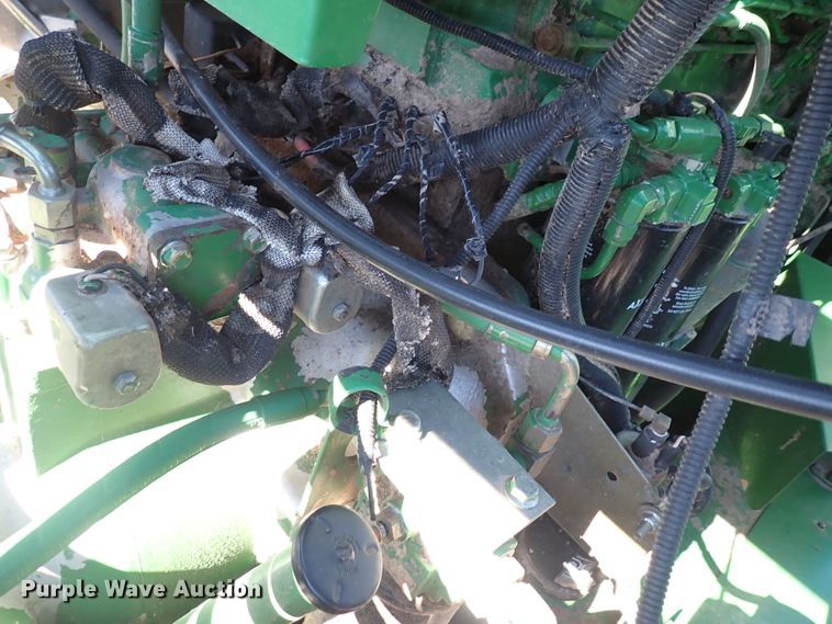 image for item DL6174 2002 John Deere 9650STS  combine