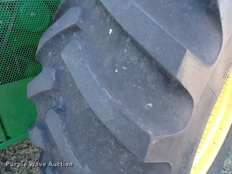 image for item DL6174 2002 John Deere 9650STS  combine